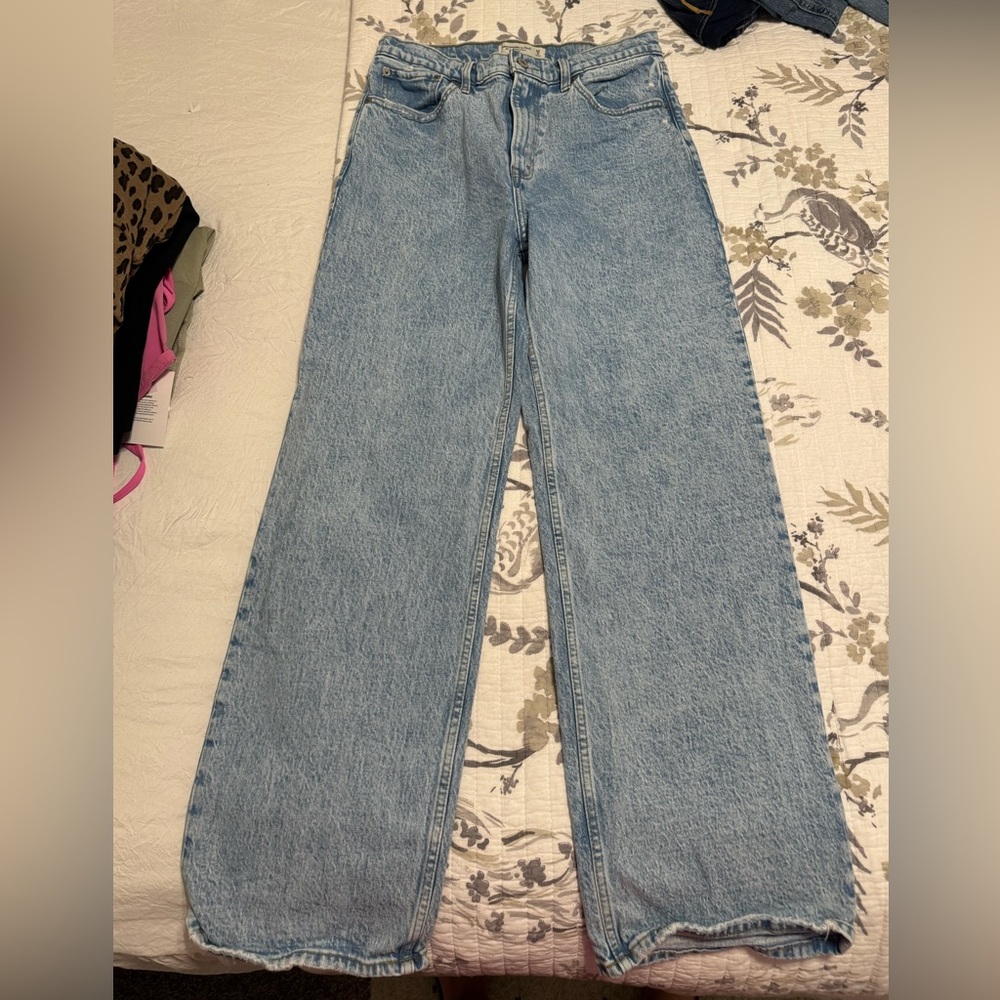 Abercrombie jeans